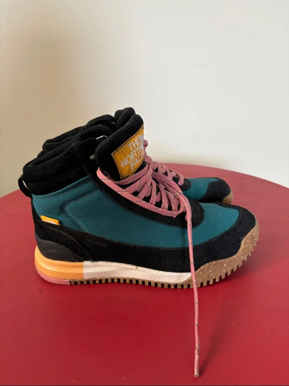 The North Face Back-to-Berkeley III Textile Waterproof Boots - Women's 7 - Picture 3 of 8